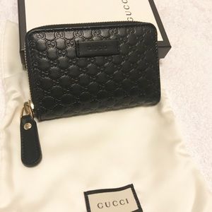 GUCCI Black Leather Wallet Authentic from Italy!